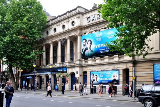 Гаррик-театр в Лондоне (1)