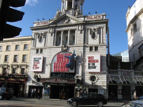 Палас-театр Виктория в Лондоне  (3)