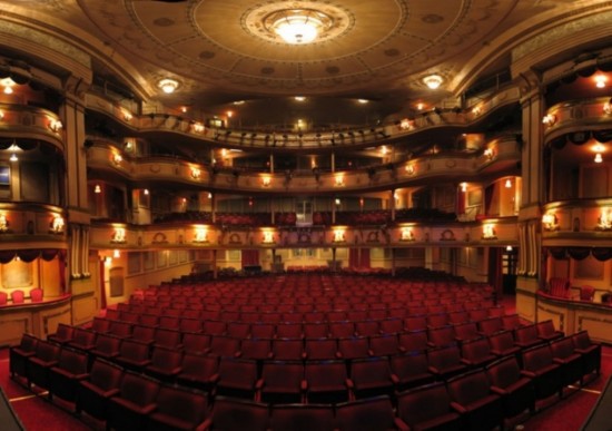 Театр Королевы в Лондоне  (2)